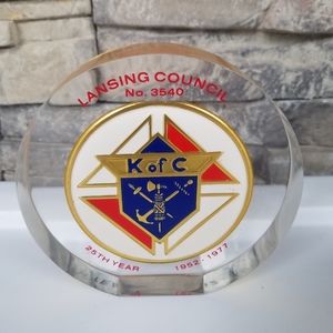 Lansing Illinois Knights Of Columbus Paperweight